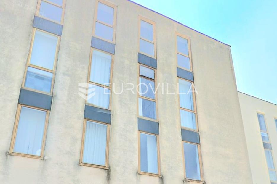 Komerční Na prodej -  Umag