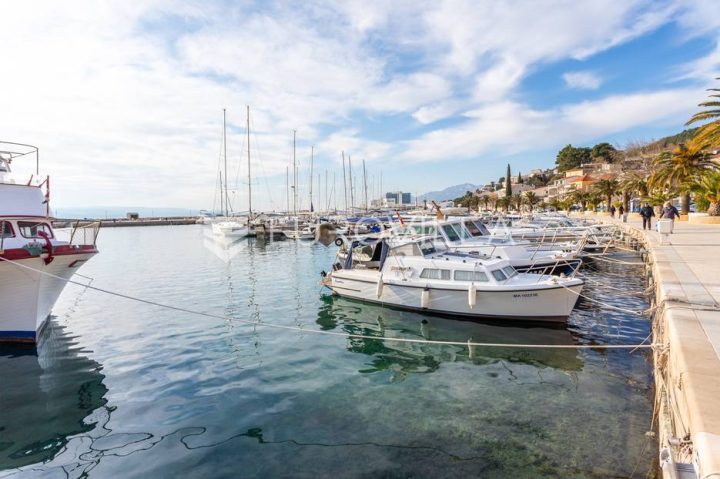 Casa in vendita 495 m² – Baška Voda