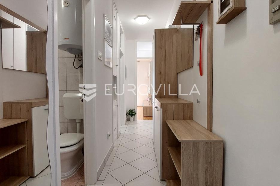 Apartma Na predaj -  Pula