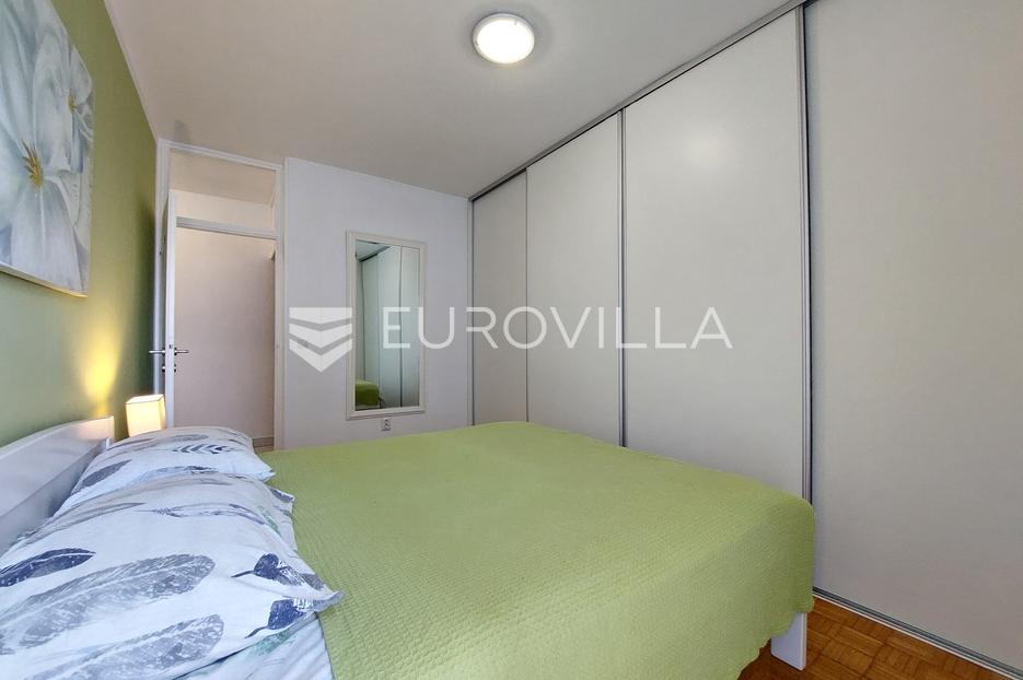 Apartma Na predaj -  Pula