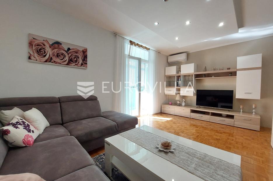 Apartma Na predaj -  Pula
