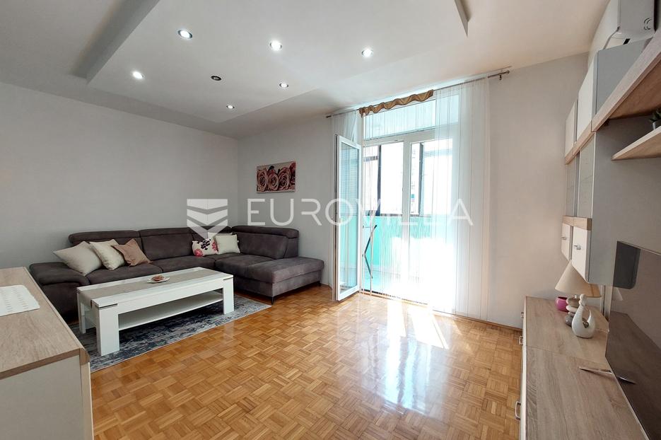 Apartma Na predaj -  Pula