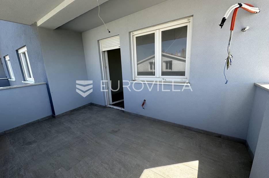 Apartma Na predaj -  Ližnjan
