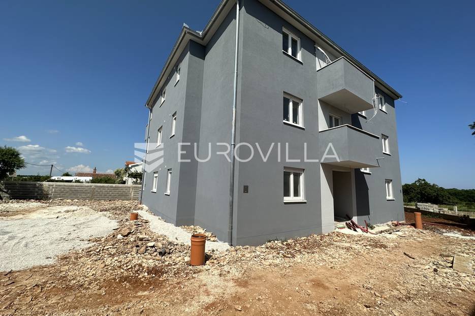 Apartma Na predaj -  Ližnjan