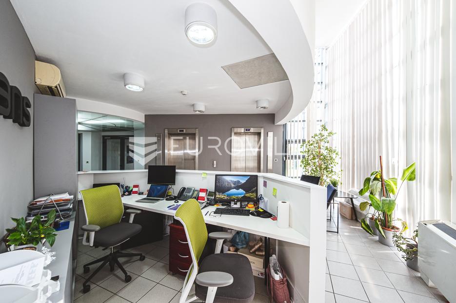 Locaux commerciaux À vendre - Grad Zagreb Peščenica - Žitnjak