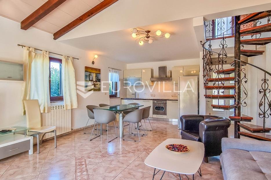 Casa In vendita - Istarska Novigrad