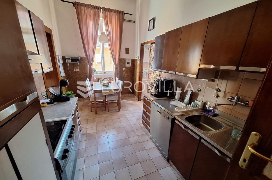 Apartmán Na predaj -  Karlovac