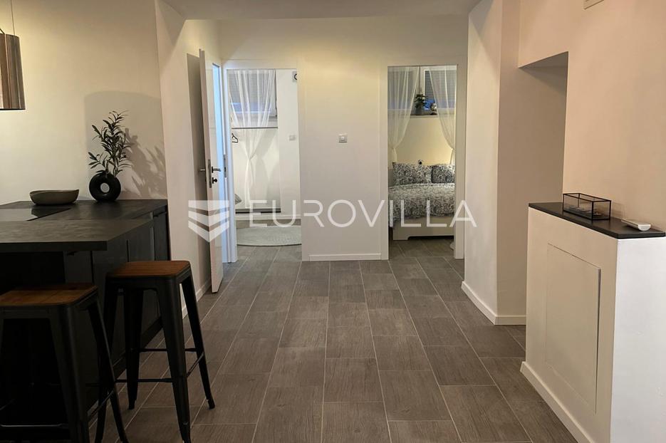 Flat For sale -  Donji Grad