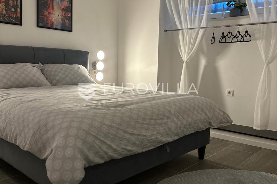 Flat For sale -  Donji Grad