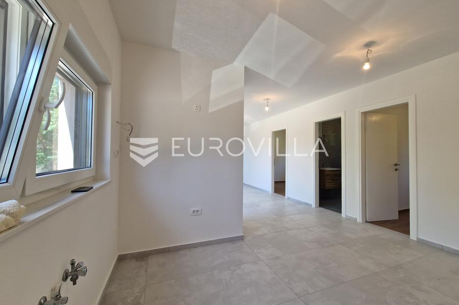 Flat For sale - Zadarska Vir