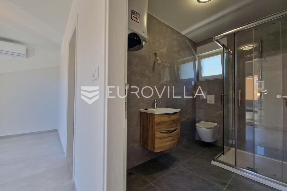 Flat For sale - Zadarska Vir