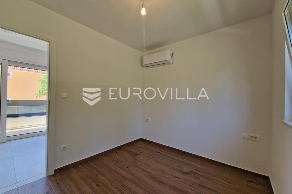 Flat For sale - Zadarska Vir