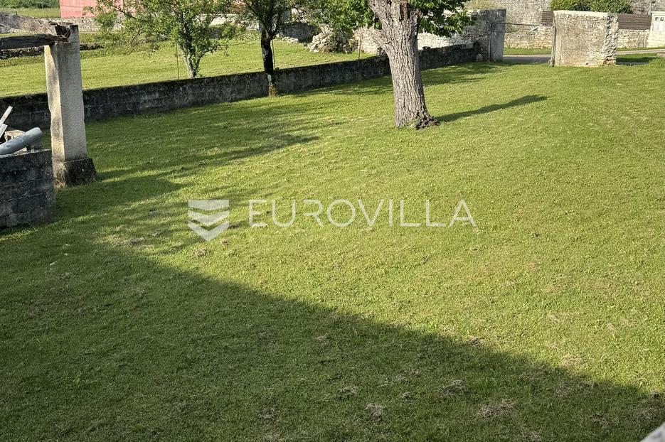 Kuća Na prodaju -  Tinjan