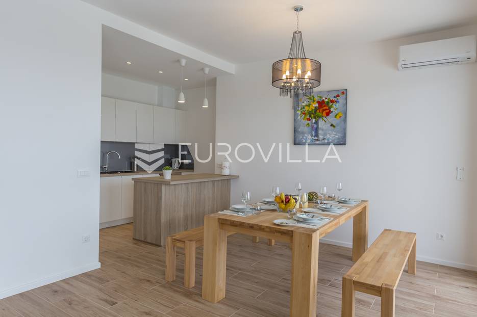 House For sale - Splitsko-dalmatinska Makarska