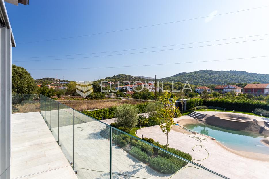 Casa In vendita -  Šibenik - Okolica