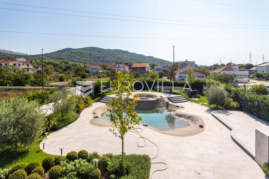 Casa In vendita -  Šibenik - Okolica
