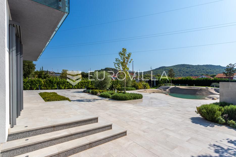Casa In vendita -  Šibenik - Okolica