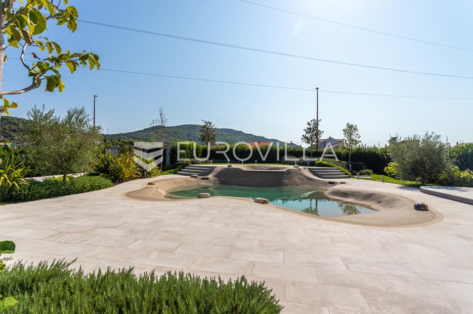 Casa In vendita -  Šibenik - Okolica