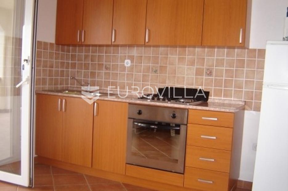 House For sale -  Vir