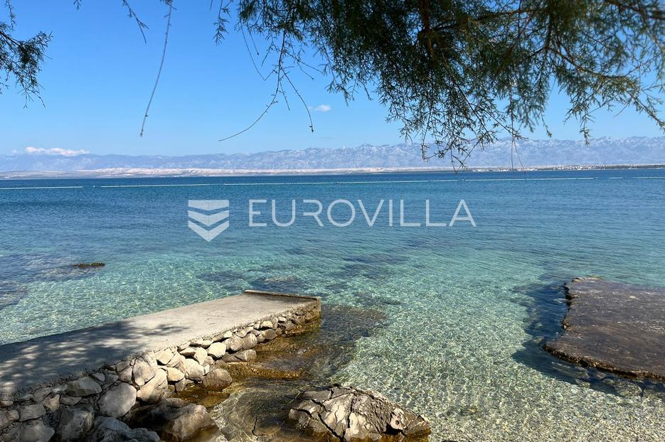 House For sale -  Vir