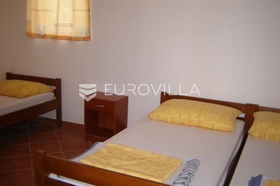 House For sale -  Vir