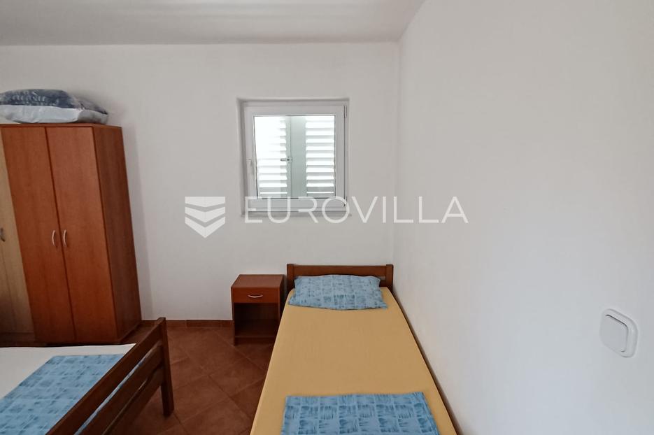 House For sale -  Vir