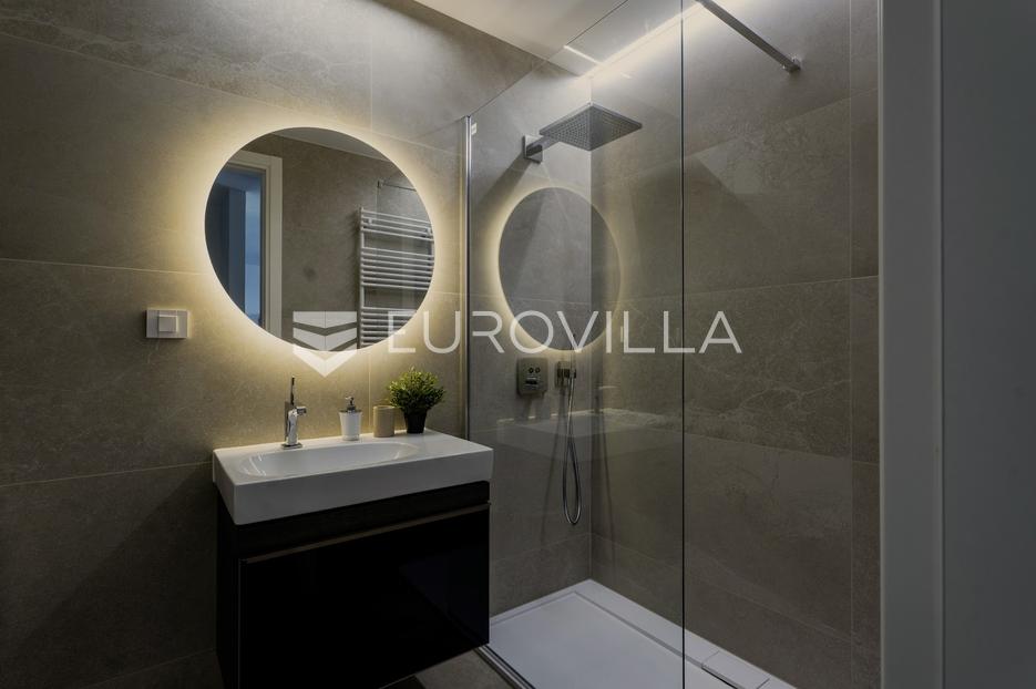 Apartmán Na prodej -  Donji Grad