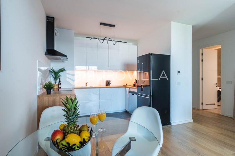 Apartmán Na prodej -  Donji Grad