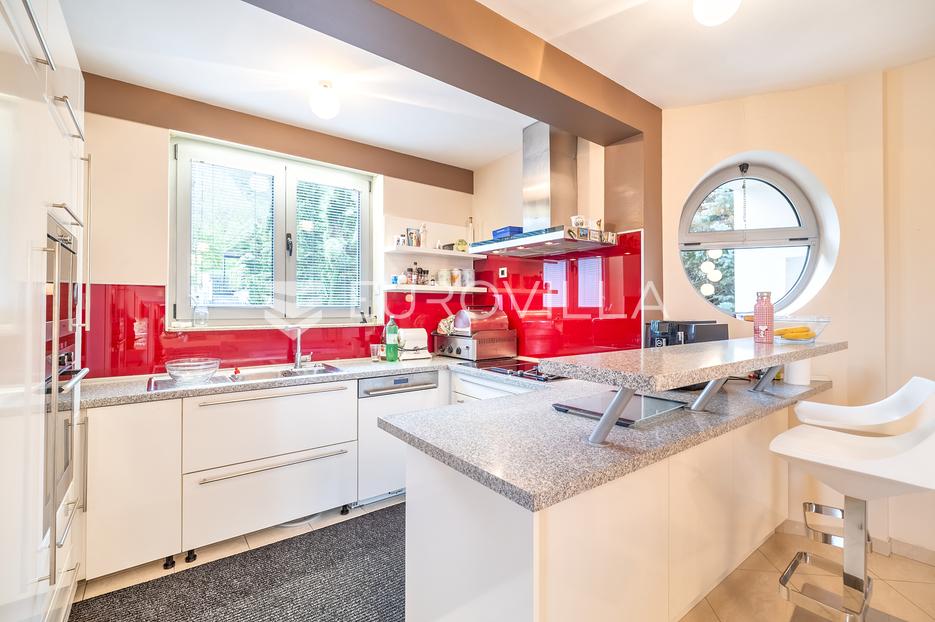 Maison À vendre -  Sveta Nedelja