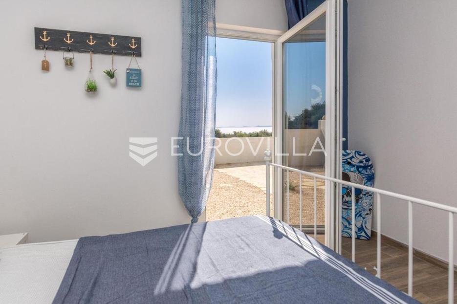 House For sale -  Vir