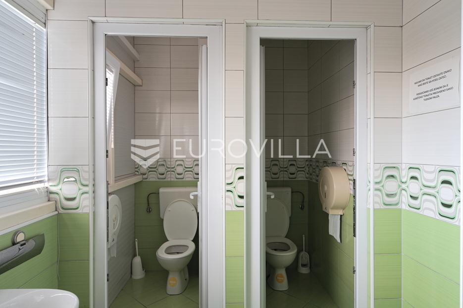 Commerciale In vendita - Osječko-baranjska Antunovac