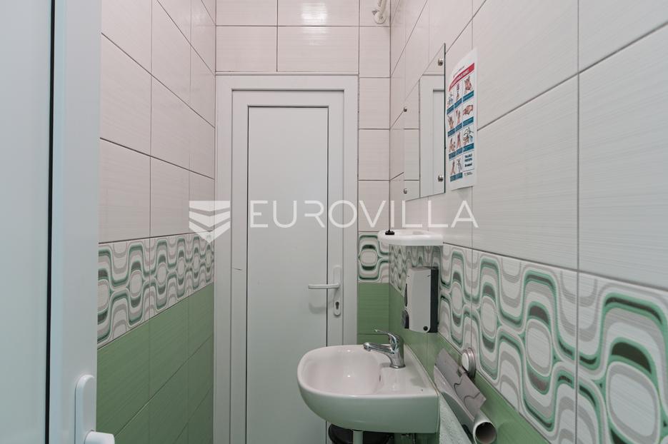 Commerciale In vendita - Osječko-baranjska Antunovac