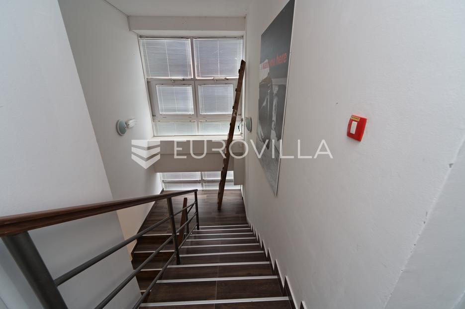 Commerciale In vendita - Osječko-baranjska Antunovac