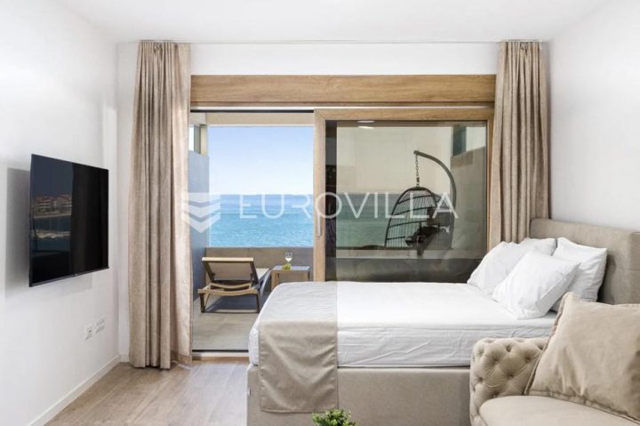 Apartmán Na predaj - Zadarska Povljana - foto 2/8