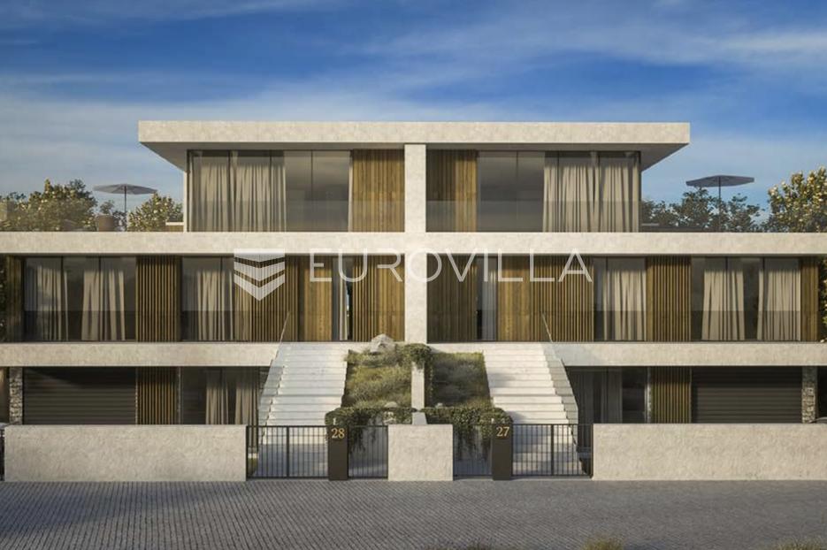 Kuća Na prodaju -  Umag