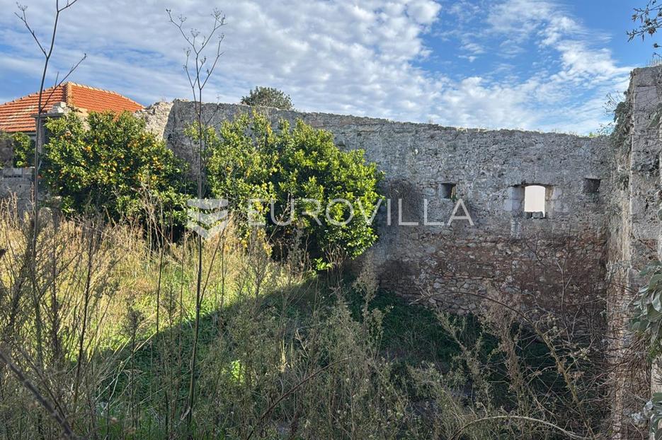 Terrain À vendre -  Sućuraj