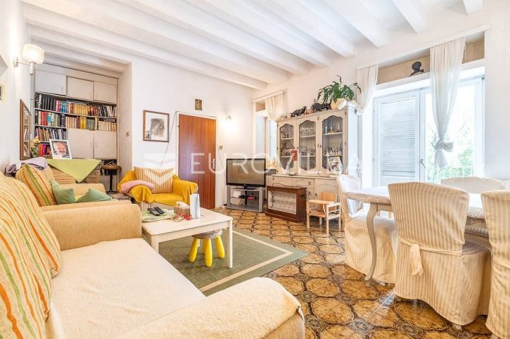 Apartmán na prodej 376 m² – Pantovčak