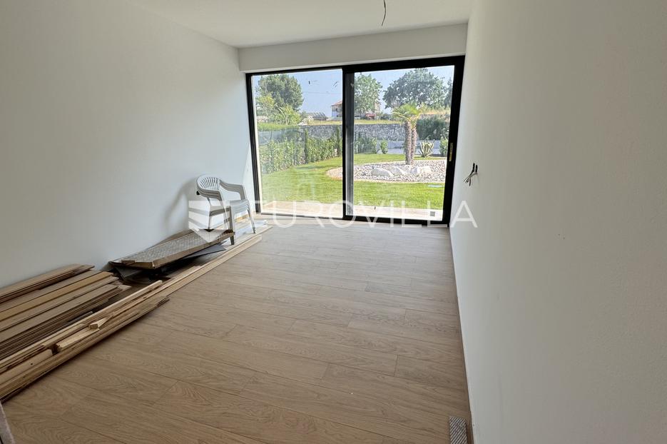 Haus Zu verkaufen - Istarska Tinjan