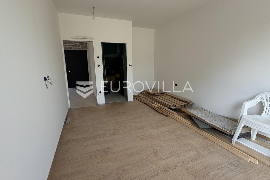 Haus Zu verkaufen - Istarska Tinjan