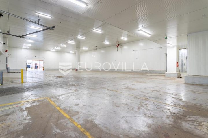 Business premises For rent - Splitsko-dalmatinska Dugopolje - foto 3/10