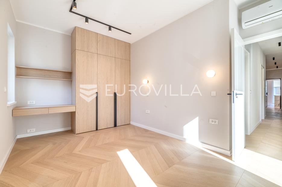 Appartamento In vendita -  Donji Grad
