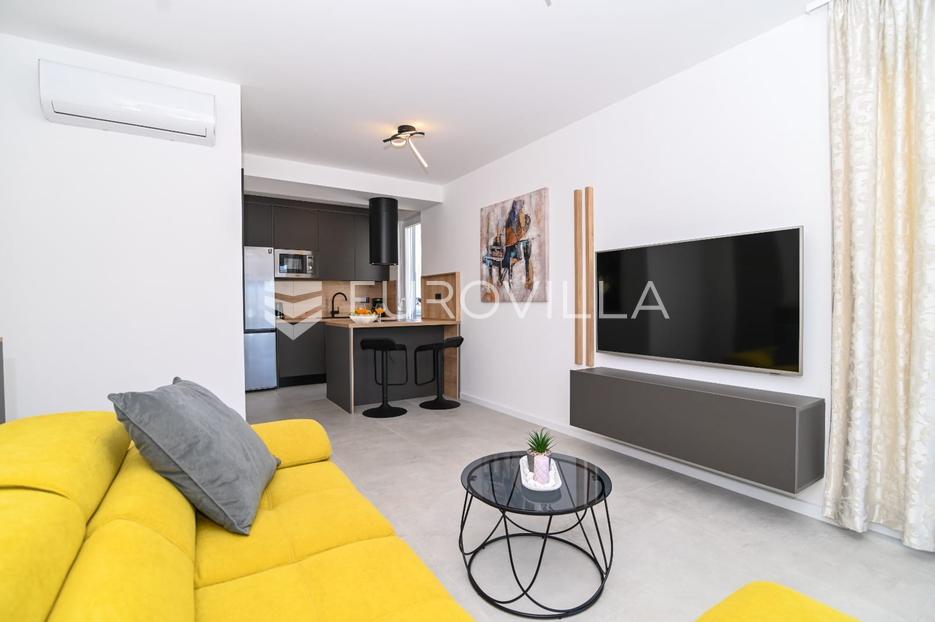Apartmán Na predaj - Splitsko-dalmatinska Okrug - foto 2/4
