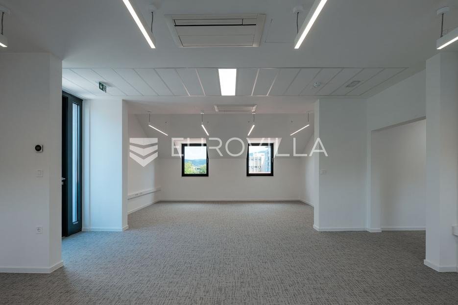 Gewerbefläche Zu verkaufen - Grad Zagreb Trešnjevka - Sjever - foto 2/5