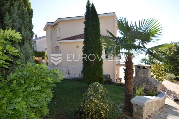House for sale 400 m² – Bregi