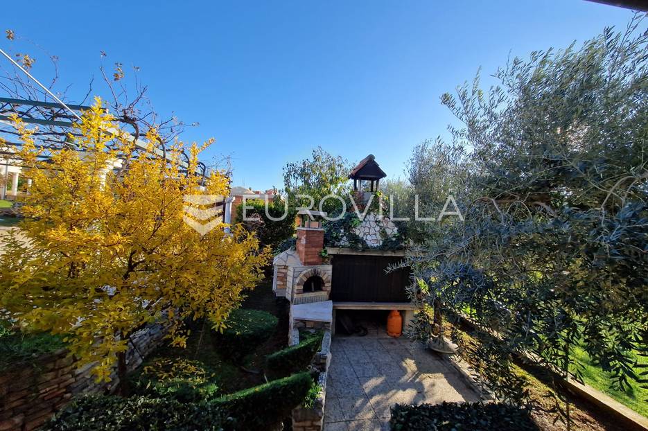 Haus Zu verkaufen -  Pula