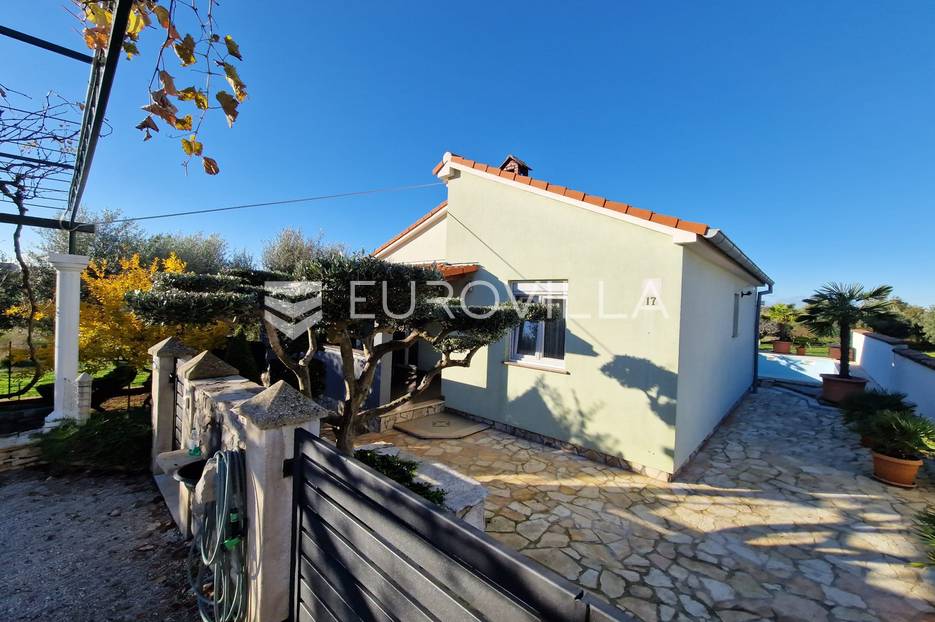Haus Zu verkaufen -  Pula