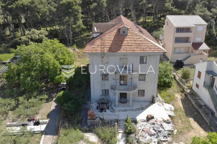 Hiša na predaj 1200 m² – Zlarin