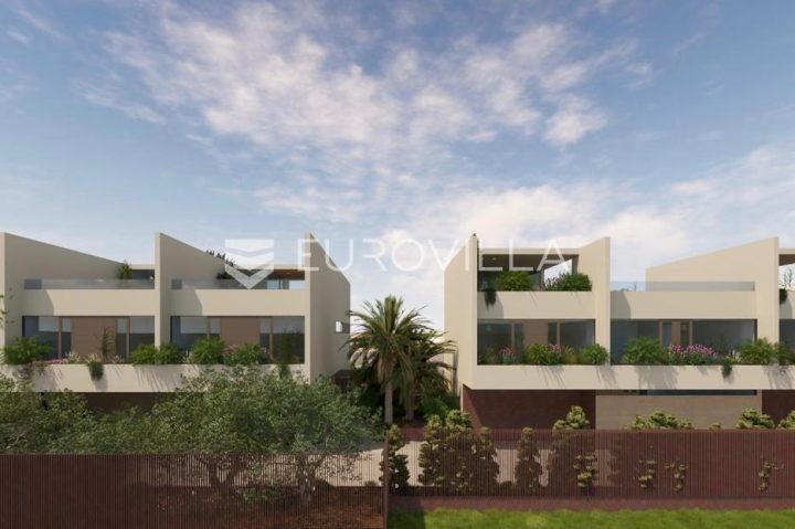 Flat for sale 160 m² – Arbanasi