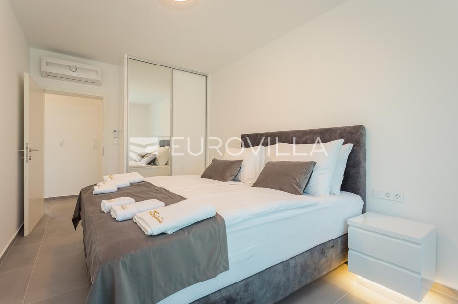 Apartma Na predaj -  Pula