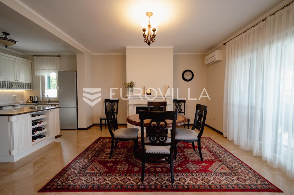 Maison À vendre -  Sveti Filip I Jakov